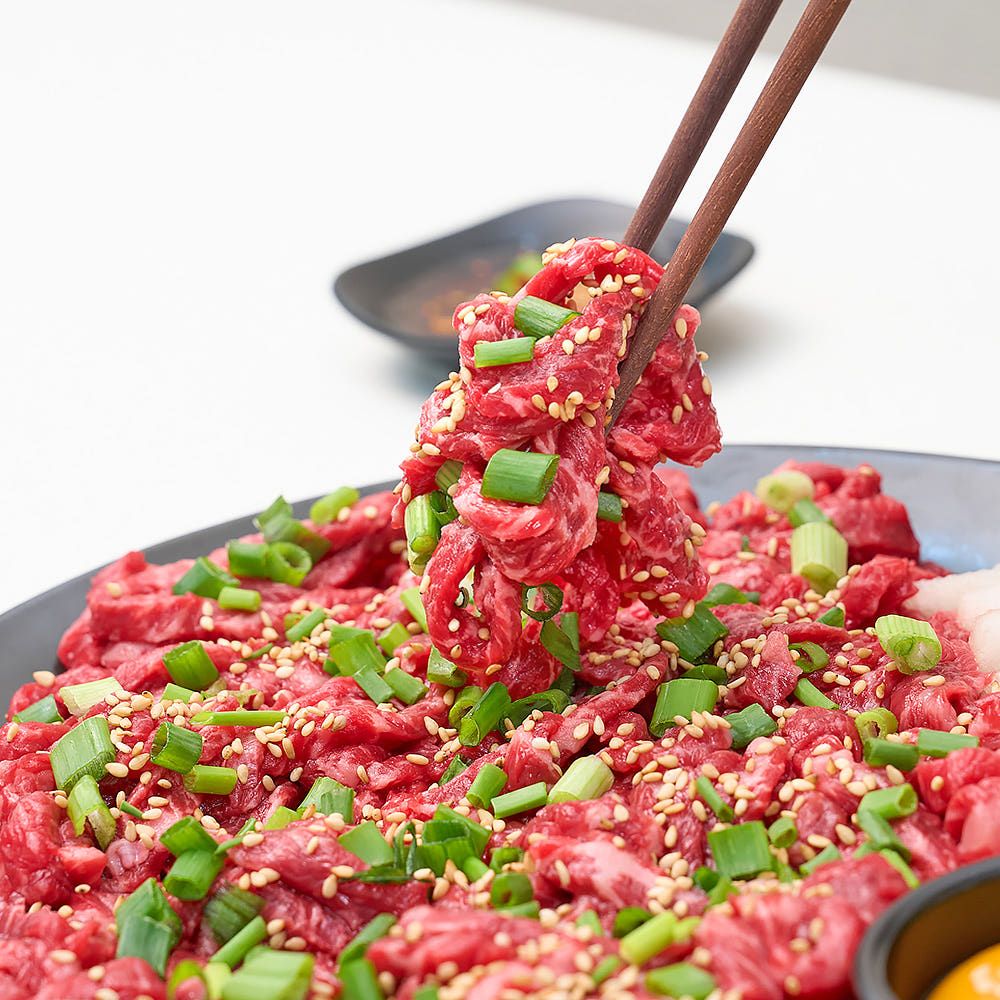 상품 이미지: [엄마네한우] 1++등급 초신선 투뿔 한우 육회 200g+