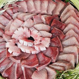 상품 이미지: 당일바리 자연산 대방어 10kg급 특대방어 필렛 500g 겨울 제철 돼지방어 방어회 집들이 모임 시즌 끝 행사