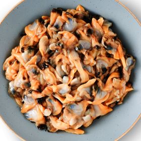 상품 이미지: (신선집중) 남해안 활 문어바지락 속살 500g /  원물 2kg 손질 시 나오는 양