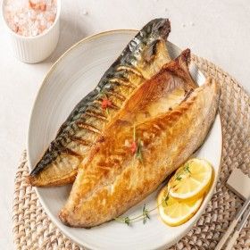 상품 이미지: 여수 돌산 갓 노르웨이 고등어 특대 150-180g X 10팩