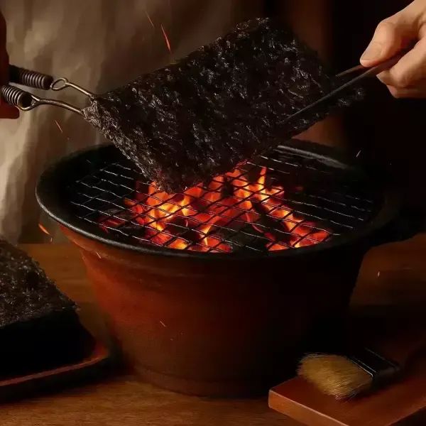 상품 이미지: [내일도착] 두 번 구운 광천 숯불김 4g, 32봉