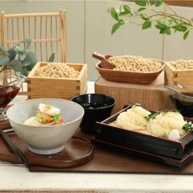 상품 이미지: 우리콩두부면180g) 25개+비빔소스60g)15개+메밀소스35g) 10개