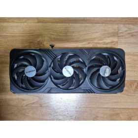 상품 이미지: GIGABYTE RTX 4090 GAMING 쿨러와 방열판