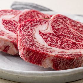 상품 이미지: 1등급 한우등심 채끝 구이/스테이크 300G 풍미가득 담백한 고소함