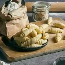 상품 이미지: 신세계푸드 크로와상 생지 2.25kg 약50개