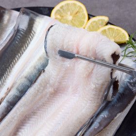 상품 이미지: 고창 풍천 장어 1kg 자포니카 민물장어 고창 민물장어 세트 1팩(손질후 700g) 소스2종+초생강 증정