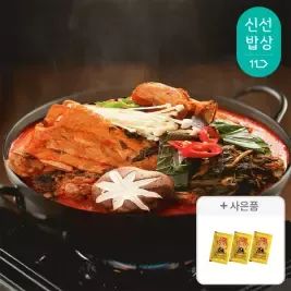 상품 이미지: [겨자3개]김가네 식탁 국내산 등뼈 감자탕 1.2kg(2인분) x 3팩