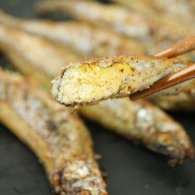 상품 이미지: (신선집중) 훈훈 알이가득찬 시사모 특대 열빙어 1kg 훈훈