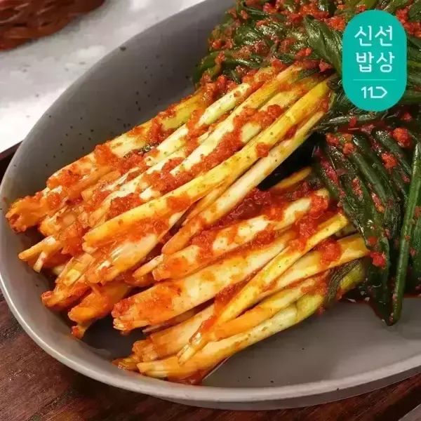 상품 이미지: 칼칼한 매력의 알싸한 파김치1kg