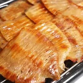 상품 이미지: [더주] 고소하고 달콤한 촉촉 콘버터 전기구이오징어 180g (6-9미)