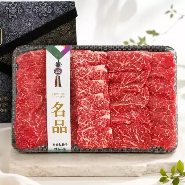 상품 이미지: 1++ 투뿔 한우 4종 모듬 800g 스승의날 선물 세트