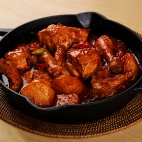 상품 이미지: 국내산 닭한마리 닭도리탕 1kg 2~3인분 (간편조리)