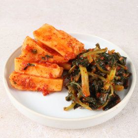 상품 이미지: (신선집중) 아삭하고 달달한 국산 총각김치 2kg 외