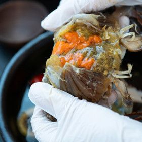 상품 이미지: 국내산 연평도 활 암꽃게  1kg 알찬 알배기 꽃게 중대 3-5미 / 당일조업 / 12시 이전 당일출고가능