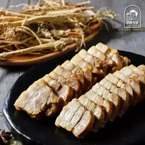 상품 이미지: 500만개 판매 황기 통삼겹 냉장보쌈 300g (+새우젓 1:1)