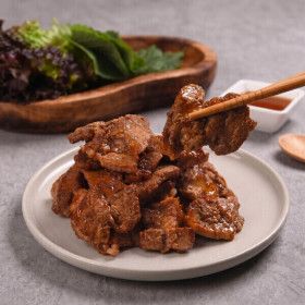 상품 이미지: 마장동 비법양념 마늘숙성 돼지왕구이 600g X4개 (총 2.4kg) 8-10인분