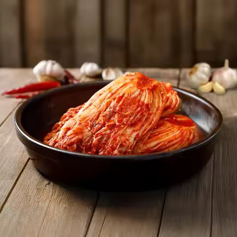 상품 이미지: [시원하고깊은맛] 배추김치 2.5kg 포기김치 아삭한 소포장 밑반찬 밥반찬 김치찌개 가정용 천년의반찬