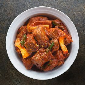 상품 이미지: 오늘고기 돼지 매운갈비찜 750g 2인분/갈비찜 밀키트/당일출고/매콤한갈비찜/수제양념갈비찜/소포장갈비찜
