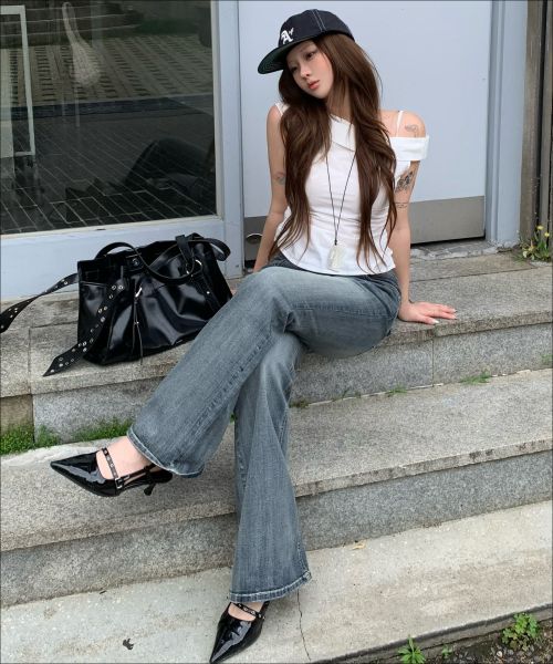 상품 이미지: 로우라이즈 워싱 부츠컷 데님_MIWTJG536J MIWTJG91QJ