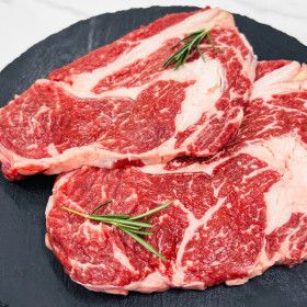 상품 이미지: (정육의달인) 국내산 1등급 대용량 등심 1kg (200g 5팩) 로스 구이용 소분포장