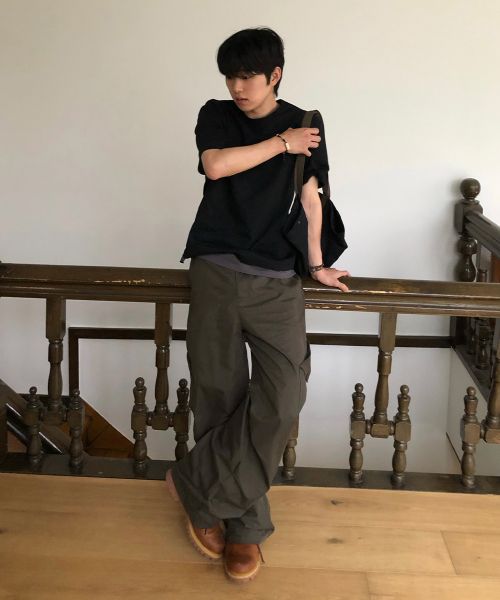 상품 이미지: Folded pocket cargo parachute pants KHAKI