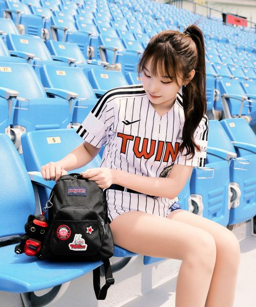 상품 이미지: 잔스포츠 X LG TWINS 하프파인트 BLACK