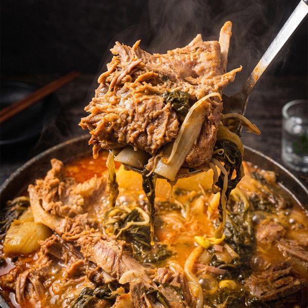 상품 이미지: 제주 접짝뼈 감자탕 2.3kg x 2팩/ 총4.6kg/ 왕뼈감자탕 고기듬뿍