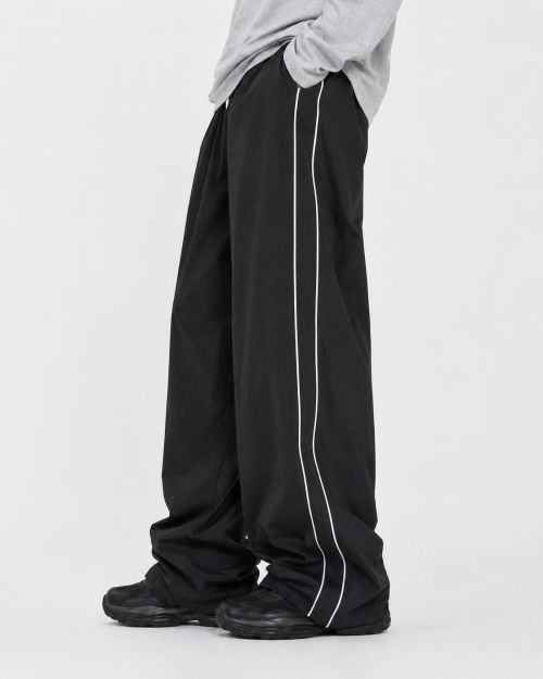 상품 이미지: 파이핑 라인 트랙 스트링 팬츠 (BLACK)