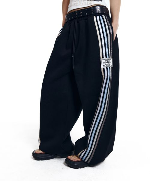 상품 이미지: Line Taped Track Pants (Black)