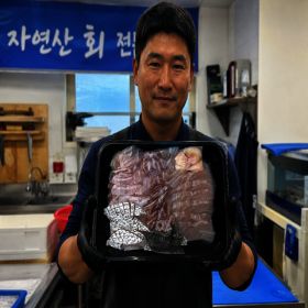 상품 이미지: 자연산 민어회 800g 국내산 제가 직접 손질해서 보냅니다. 최고의 싱싱함 민어회 400g+초장+와사비 300g옵션