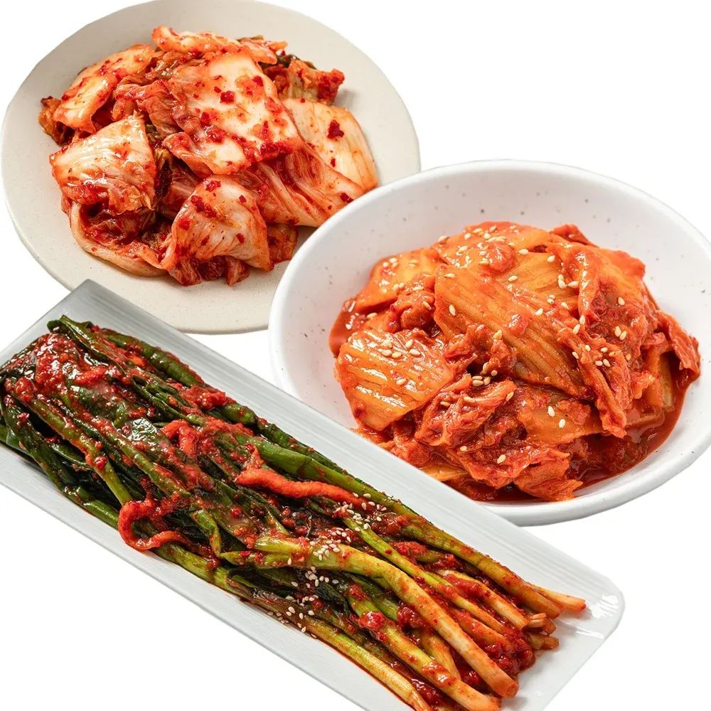 상품 이미지: 내가 먹으려고 만든 김치 3종 골라담기 볶음김치500g, 맛김치500g, 쪽파김치1kg 통에 담은 여행 캠핑용 실속김치
