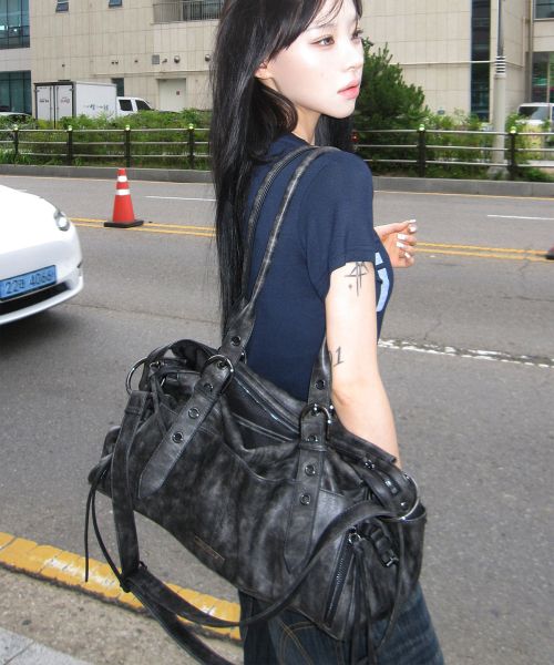 상품 이미지: [밈더 X 해나] Cheeky Motor Bag