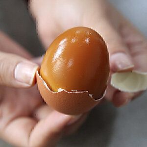 상품 이미지: 탱글탱글 쫄깃한 구운계란 구운란 대란 60구 / 파손보장