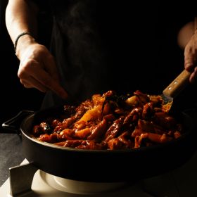 상품 이미지: 춘천 닭갈비 오리지널 1kg 국내산 닭다리살(닭다리살 함량 85%)