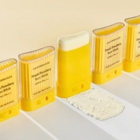 상품 이미지: (스타배송) 1+1+1 캘리포니아 알로에 보송 선스틱 SPF50+PA++++ / 개당 11400원 득템