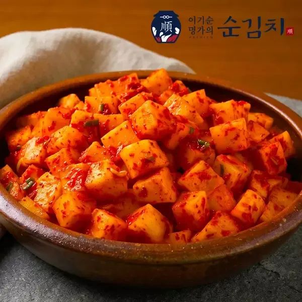 상품 이미지: 이기순 명인의 순 프리미엄 깍두기 2kg 국내산 전재료 국산100%
