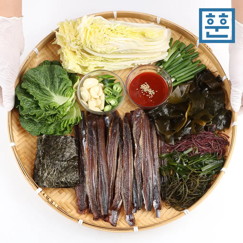 상품 이미지: 포항 구룡포 과메기 꽁치 해초 야채세트