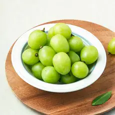 상품 이미지: 곰곰 당도선별 알알이 샤인머스켓, 500g, 1개