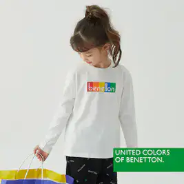 상품 이미지: [베네통] 베네통 키즈 공용 긴팔 티셔츠 화이트 BNUTS4O13T