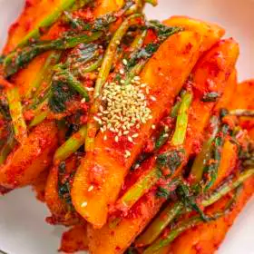 상품 이미지: (국산 총각김치 2kg/무배) 전라도 엄마 전통 방식으로 담아 보내는 알타리 HACCP 인증 국내산재료