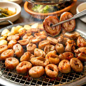 상품 이미지: 대구 10미 명물 겉바속촉 달구벌 막창 생막창 1kgx2팩 (총 2kg) / 온라인 최저가 도전