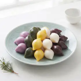 상품 이미지: 따봉프레시 굳지않는 쫄깃쫄깃 오색송편 1kg 명절선물