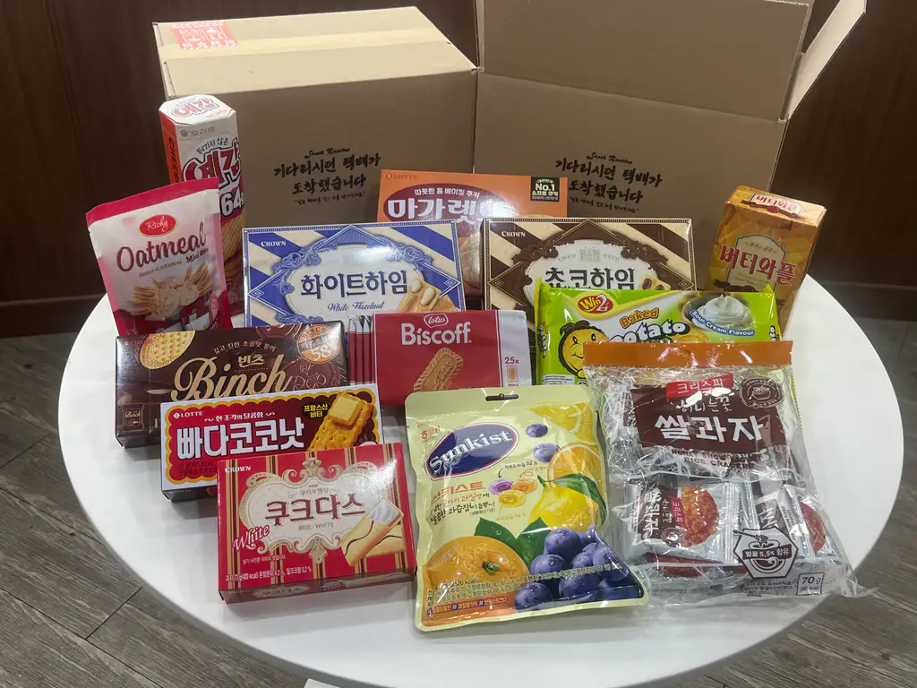 상품 이미지: 12종+1 탕비실 사무실 간식 과자 대용량 세트 박스 꾸러미 1.3kg, 1개