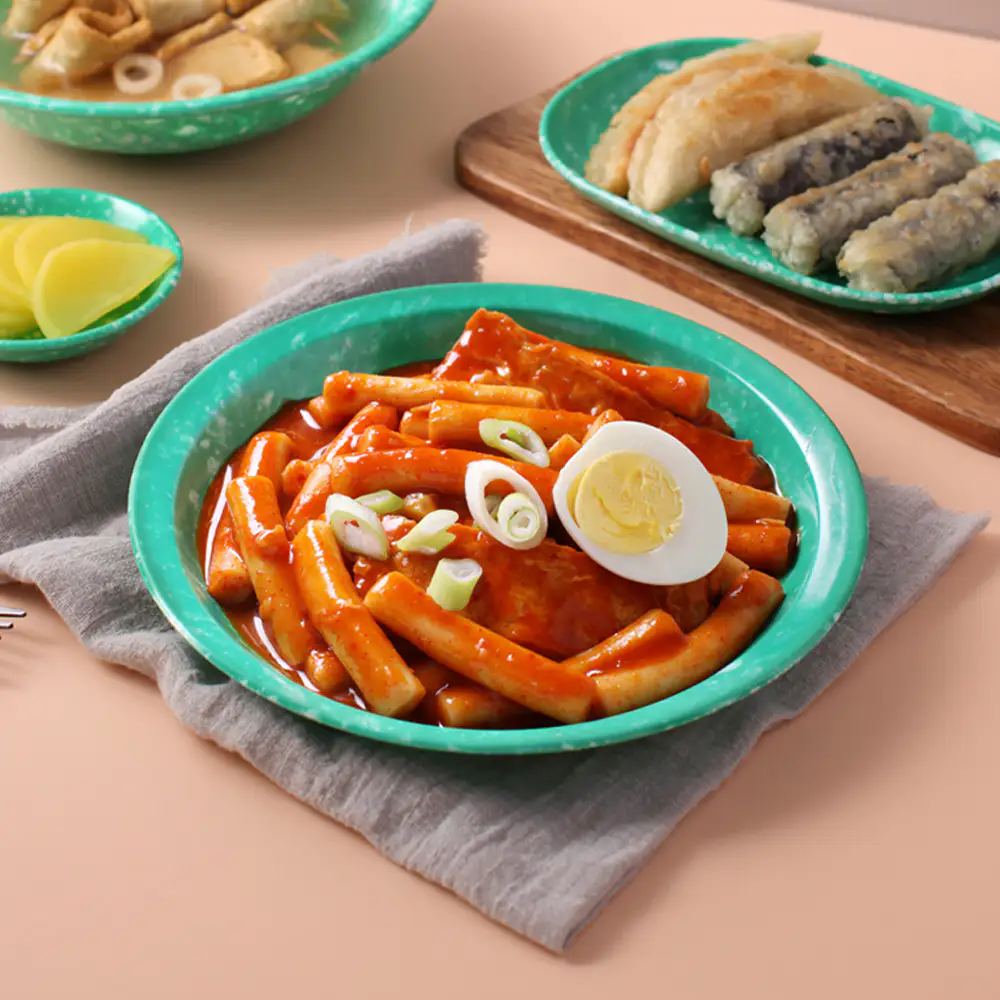 상품 이미지: 국내산 무가 들어간 대한 떡볶이 1팩 /김말이 잡채튀김만두 야채어묵 담기